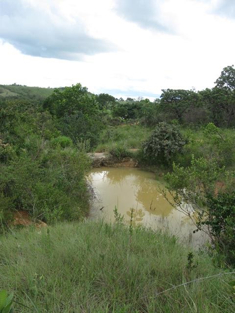 Micro-barragens 3 na Fazenda Roda e Cruz